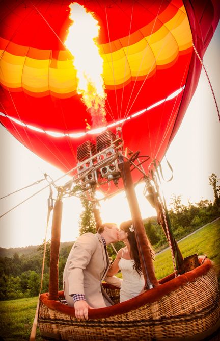 Свадьба на воздушном шаре - романтика в небе